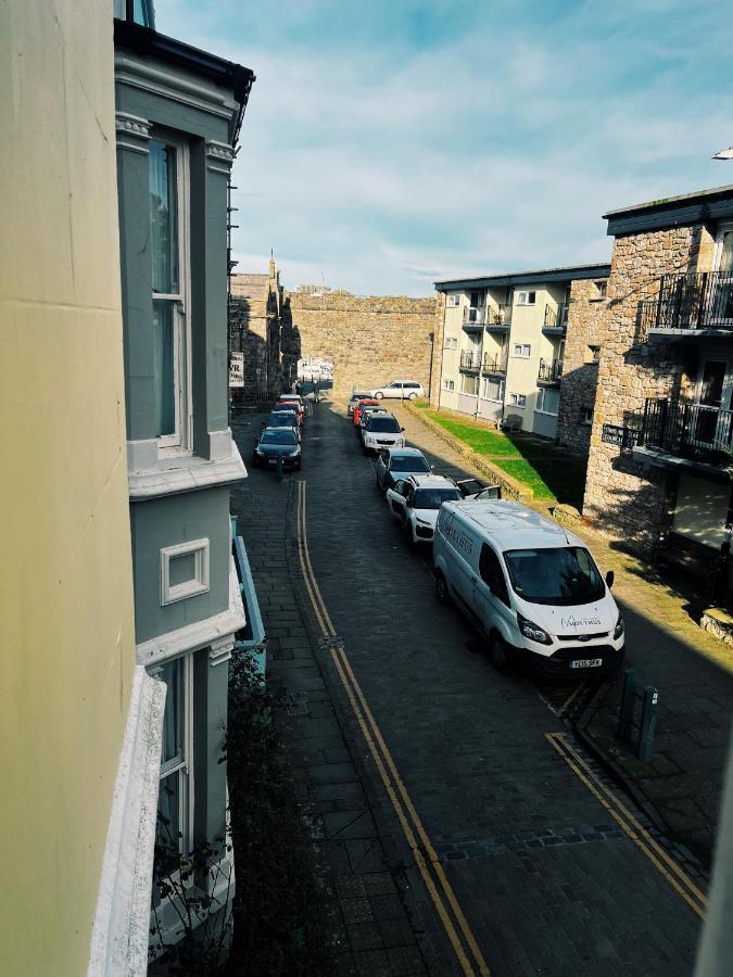 Caer Menai Hotel Caernarfon Bagian luar foto