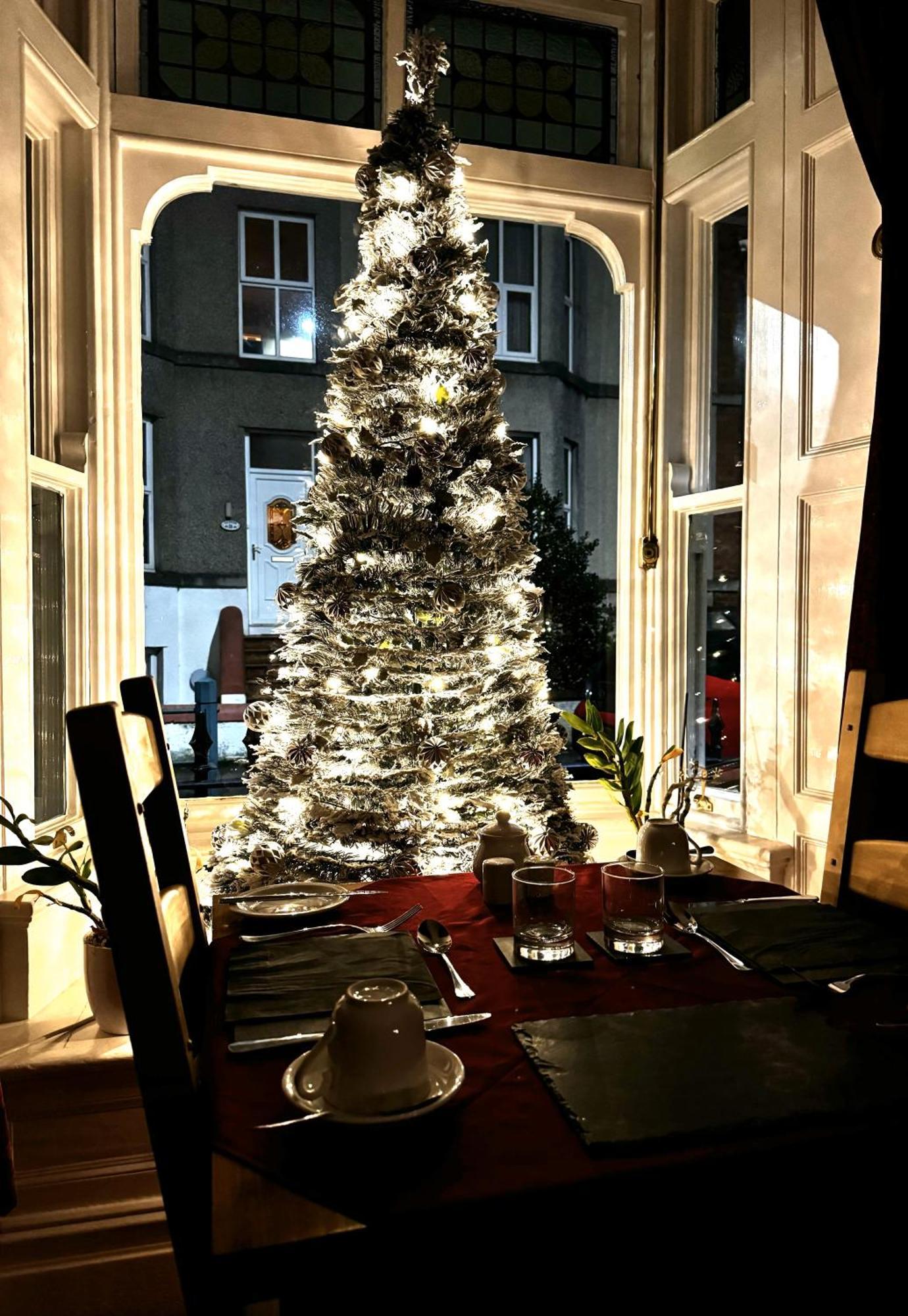 Caer Menai Hotel Caernarfon Bagian luar foto