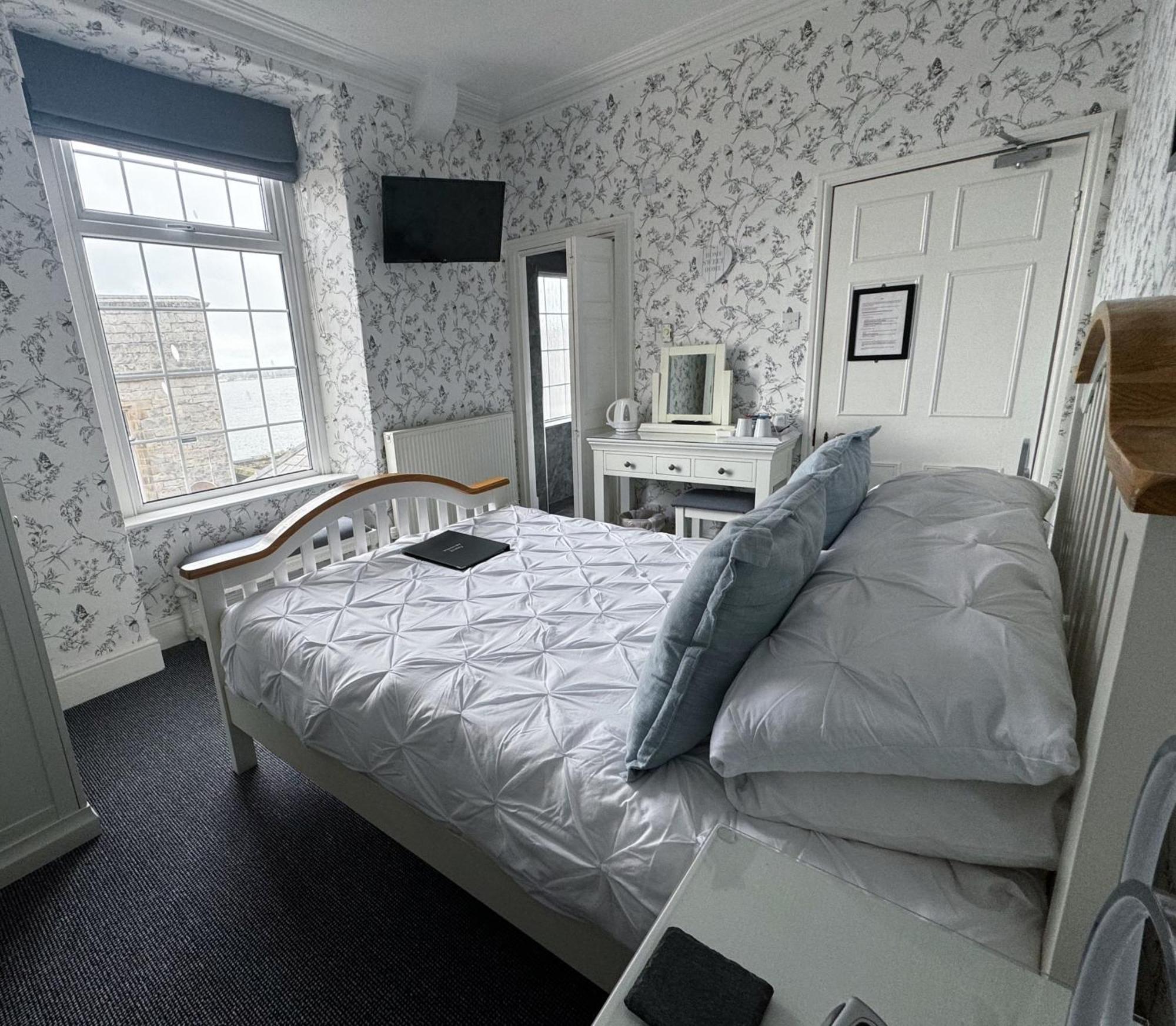 Caer Menai Hotel Caernarfon Bagian luar foto