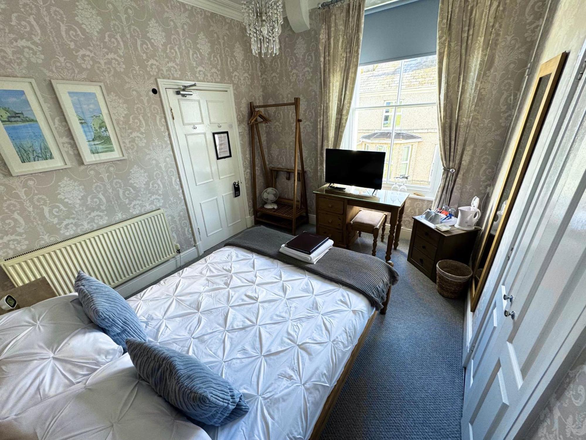 Caer Menai Hotel Caernarfon Bagian luar foto